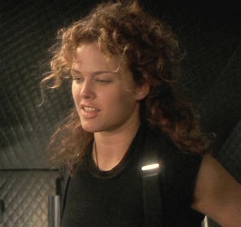 dina meyer starship troopers dizzy